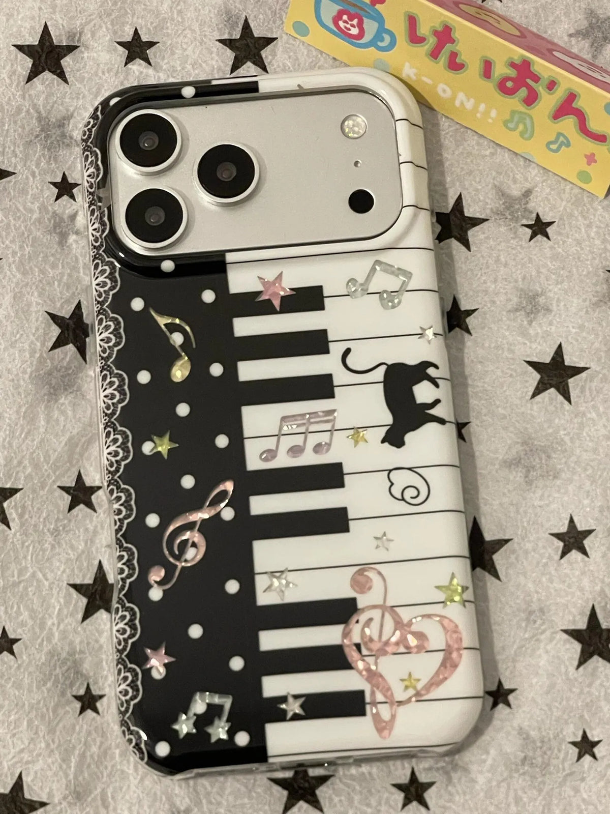 Korean Ins Music Note Kitten Cat Piano Shining Phone Case For iPhone 18 17 Air 16 15 14 13 12 11 Pro 16 Plus Mini Y2K Cover